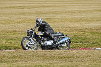 cadwell-park;cadwell-park-photographs;cadwell-trackday-photographs;enduro-digital-images;event-digital-images;eventdigitalimages;peter-wileman-photography;racing-digital-images;trackday-digital-images;trackday-photos